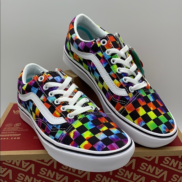 VANS COMFYCUSH OLD SKOOL Tie-Dye CHECKERBOARD WMNS - Picture 13 of 16